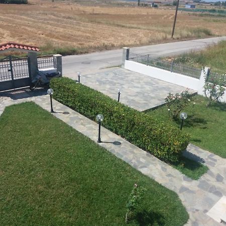 Irini'S Appartment Nea Koutali Bagian luar foto