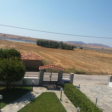 Irini'S Appartment Nea Koutali Bagian luar foto