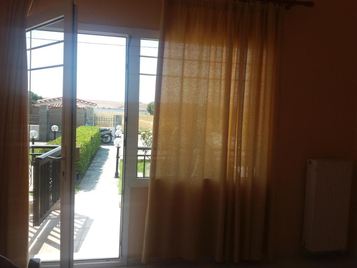 Irini'S Appartment Nea Koutali Bagian luar foto