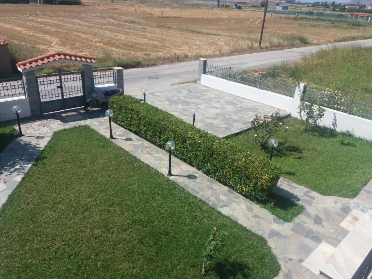 Irini'S Appartment Nea Koutali Bagian luar foto